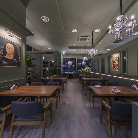 Hotel Tirol Сеул Екстериор снимка
