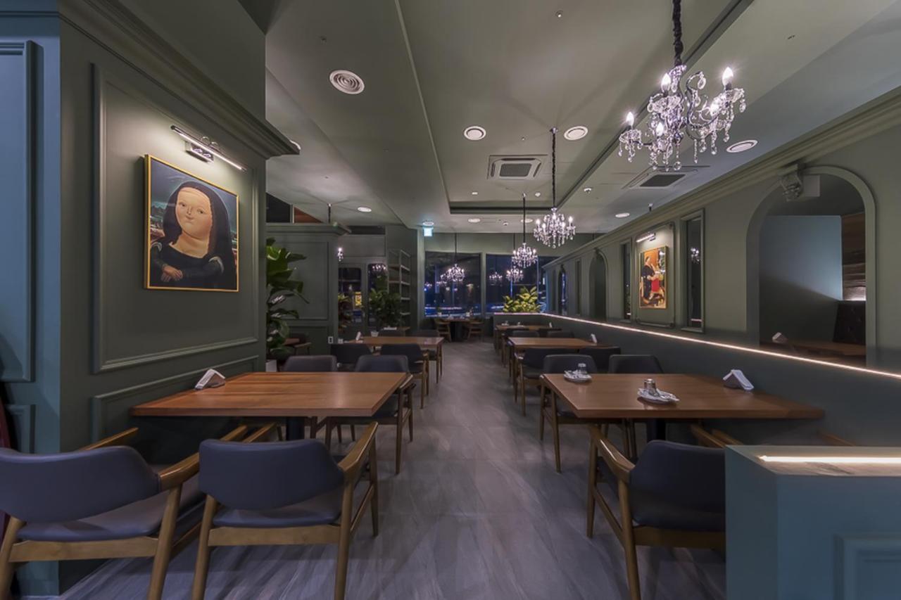 Hotel Tirol Сеул Екстериор снимка