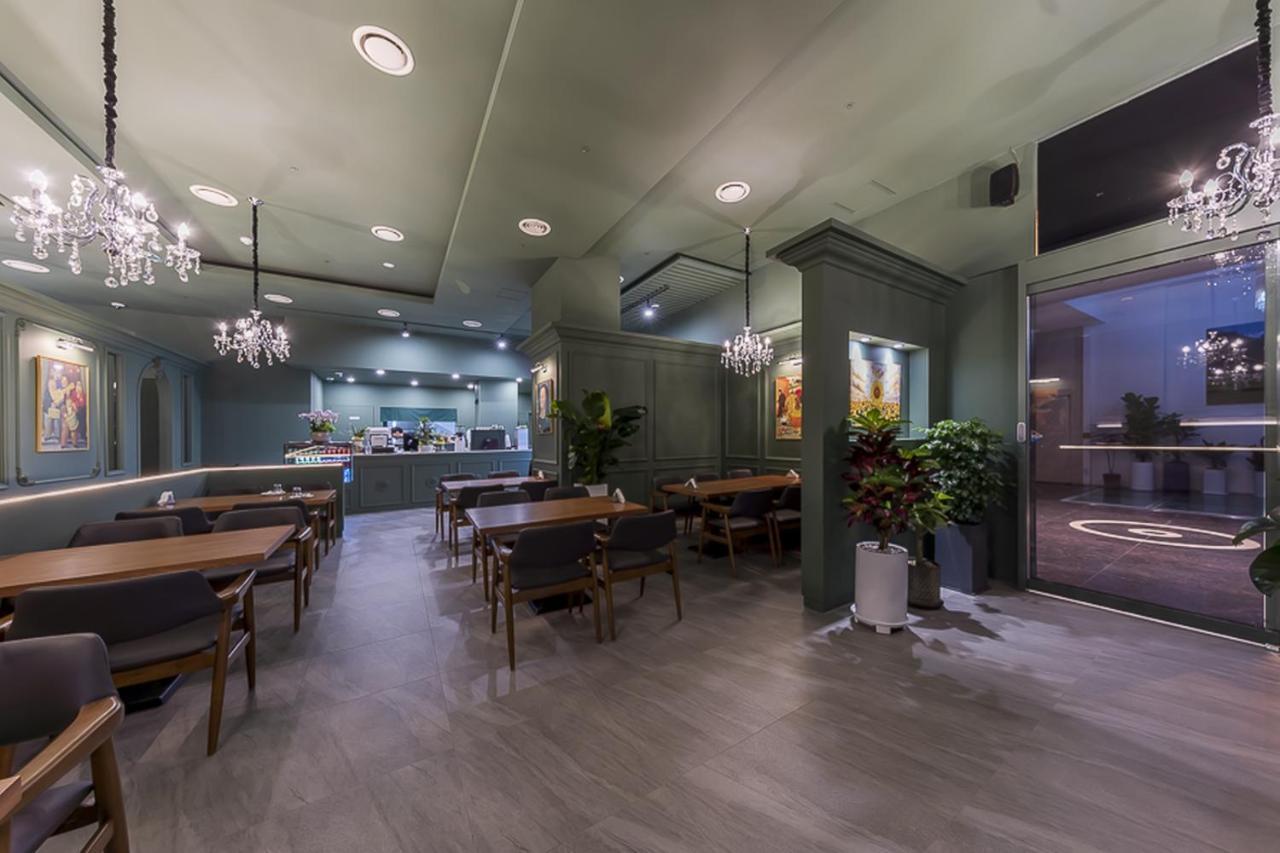 Hotel Tirol Сеул Екстериор снимка