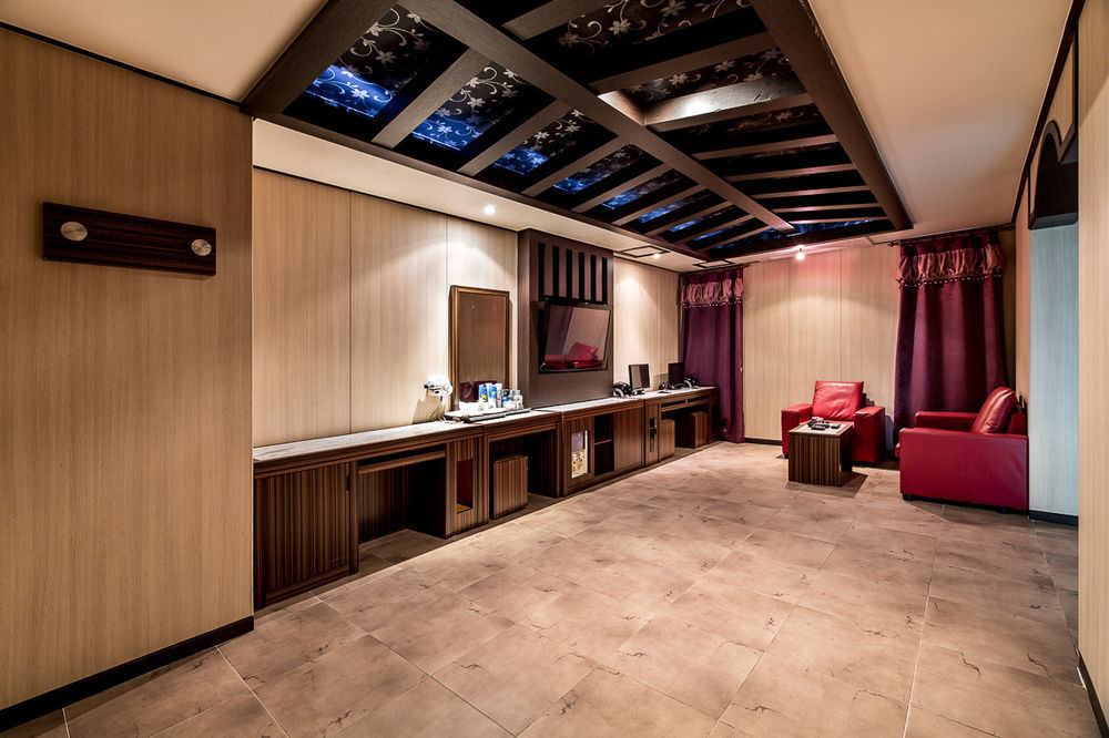 Hotel Tirol Сеул Екстериор снимка