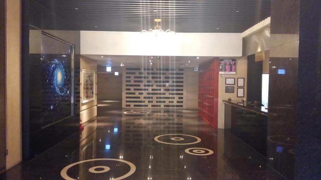 Hotel Tirol Сеул Екстериор снимка
