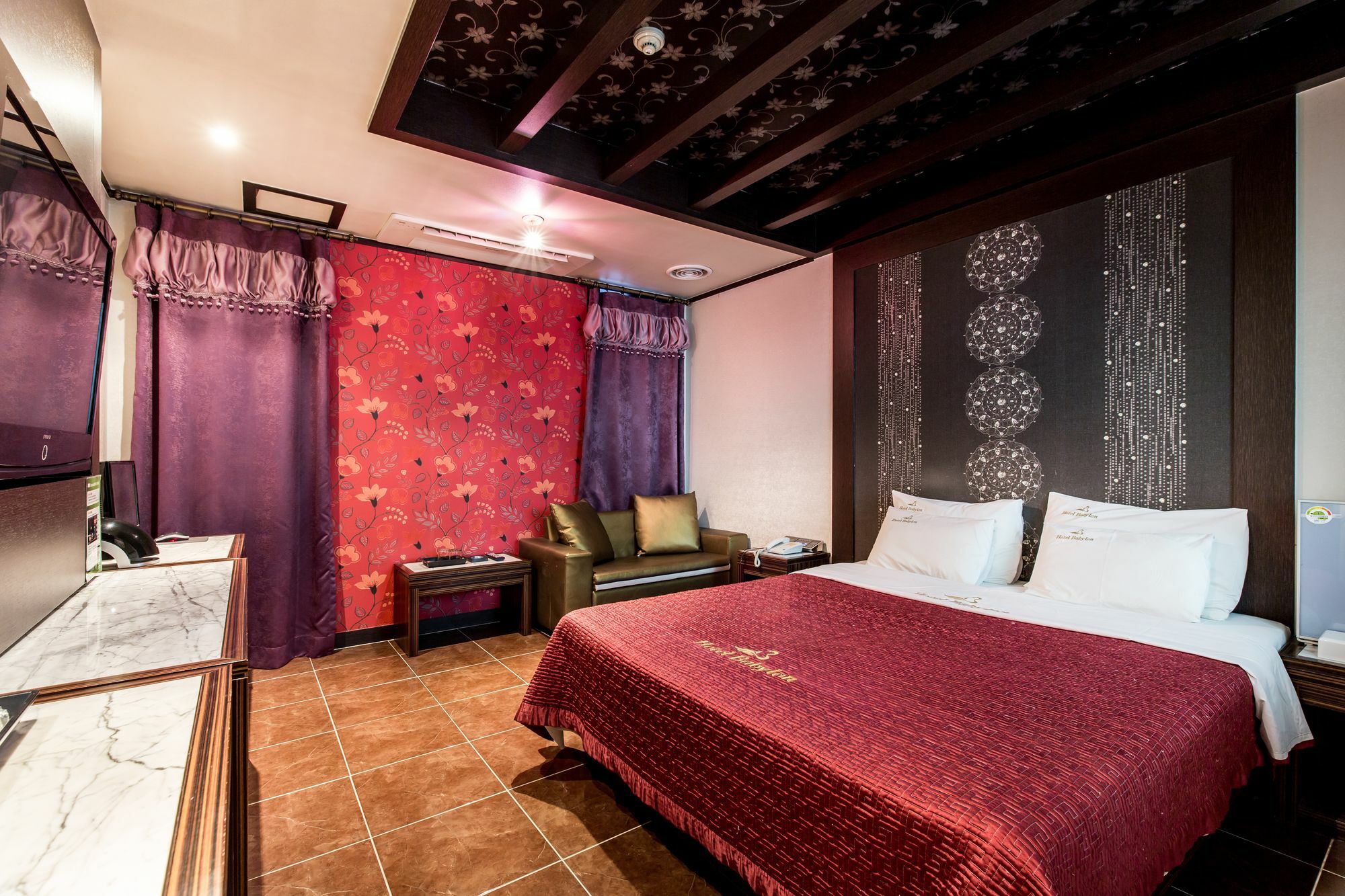 Hotel Tirol Сеул Екстериор снимка